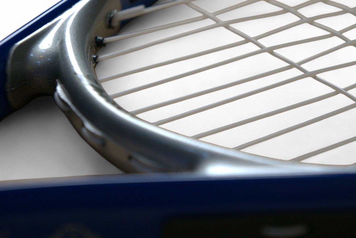 Adult Oversized Tennis Racket – Big Head for Power & Easy Control